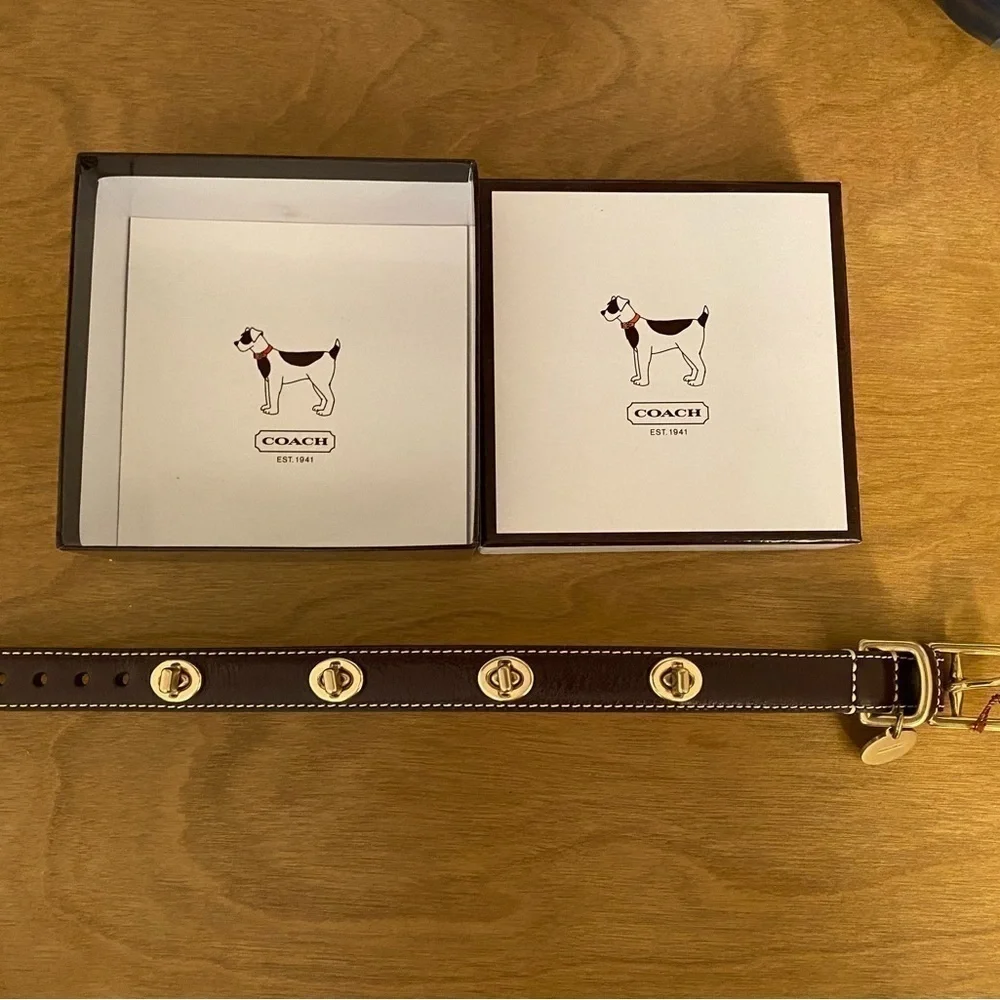 COACH New Turn Lock Brass Brown Leather Dog Collar- Rare Find